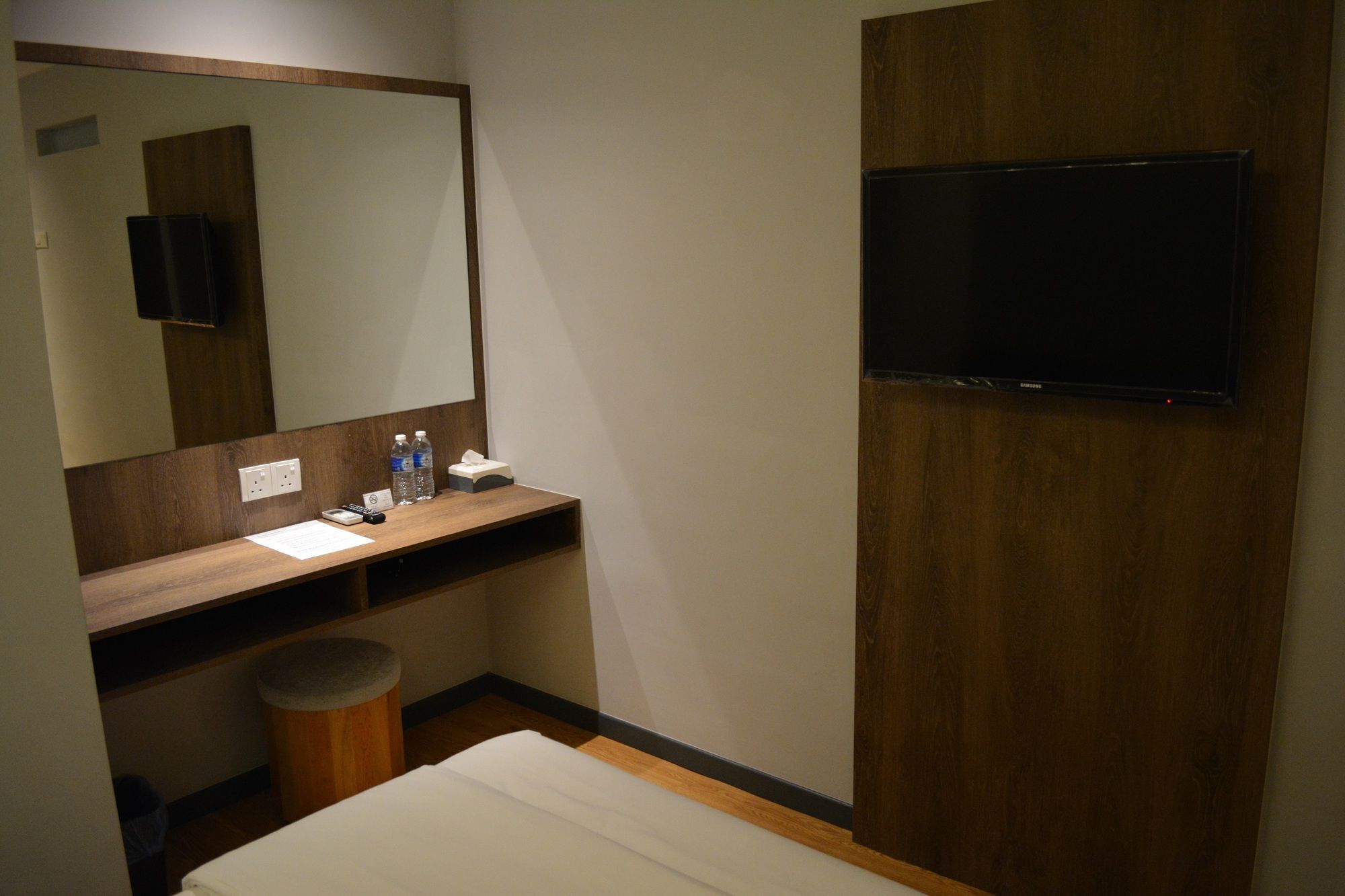 Go Hotel Subang Jaya Exterior photo